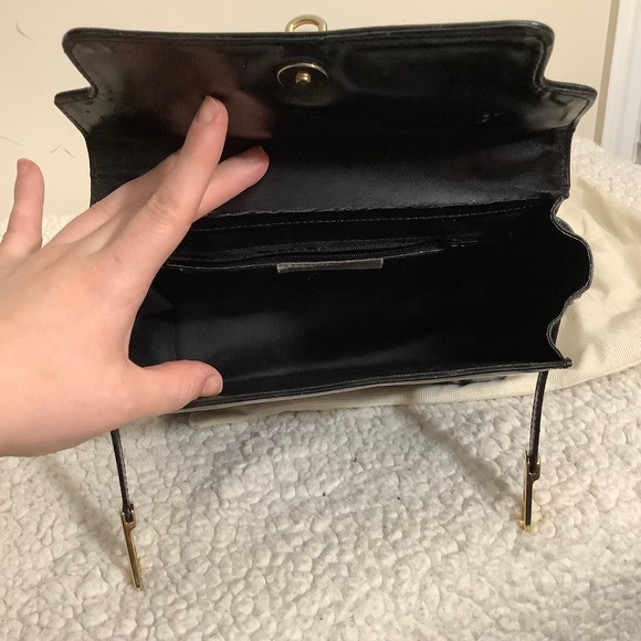 Vintage Michael Rome Patent Leather Handbag with Gold Accents and Dust Cover - Picture 12 of 12
